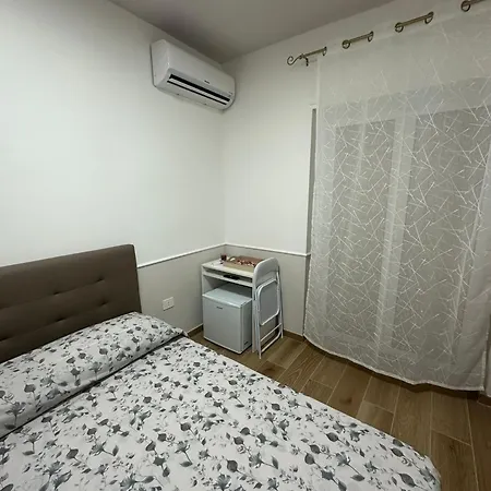 Il Conte Max Couette-café Salernes