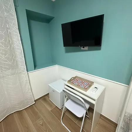 Il Conte Max Couette-café Salernes